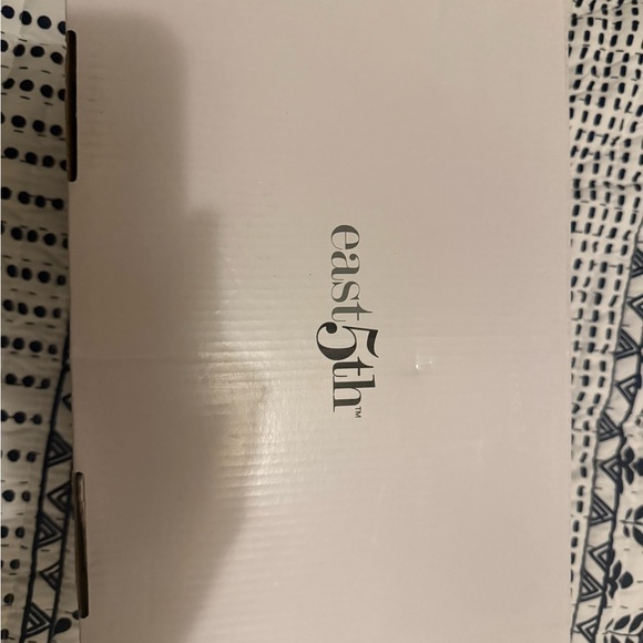 NWT Size 9 east 5th EF Neville Hummus Women’s Heels - Picture 4 of 7